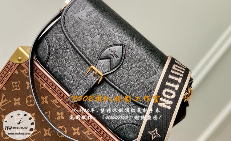 LV M46386黑色Diane手袋测评：优雅与动感的完美融合