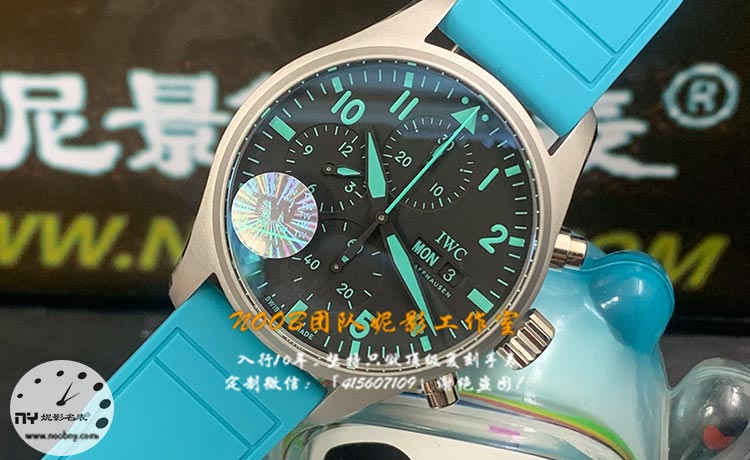 IWC万国表与梅赛德斯-AMG跨界合作：全新飞行员计时腕表IW388108深度解析