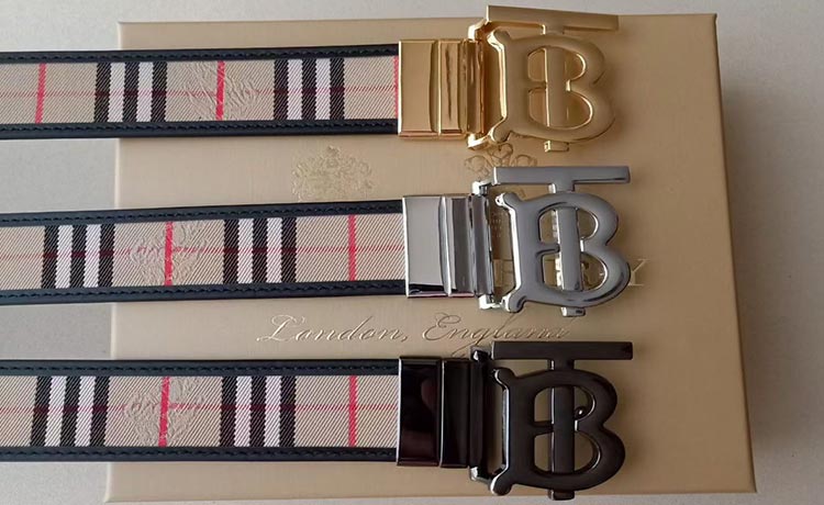 巴宝莉35mm精品扣皮带深度测评：真空电镀工艺与进口头层牛皮的完美结合